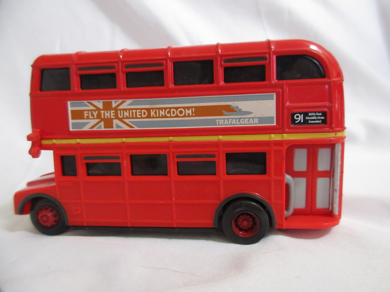 Disney Pixar Cars Fly the United Kingdom #1951AZ Double Decker Trafalgear 91 EUC