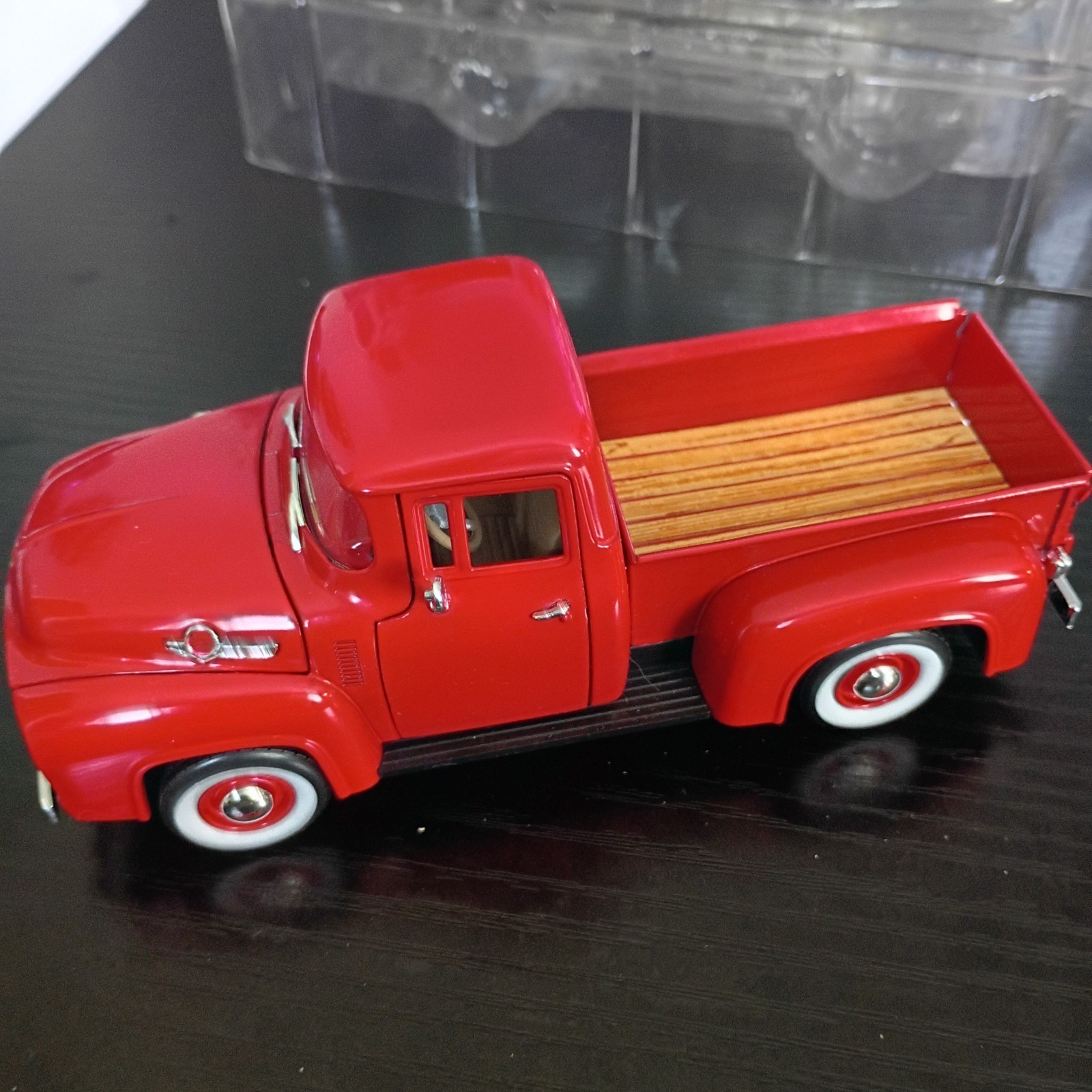 National Motor Museum mint Set 1956 Ford F100 1948 F-1 Pickup Truck 1:32 MIB