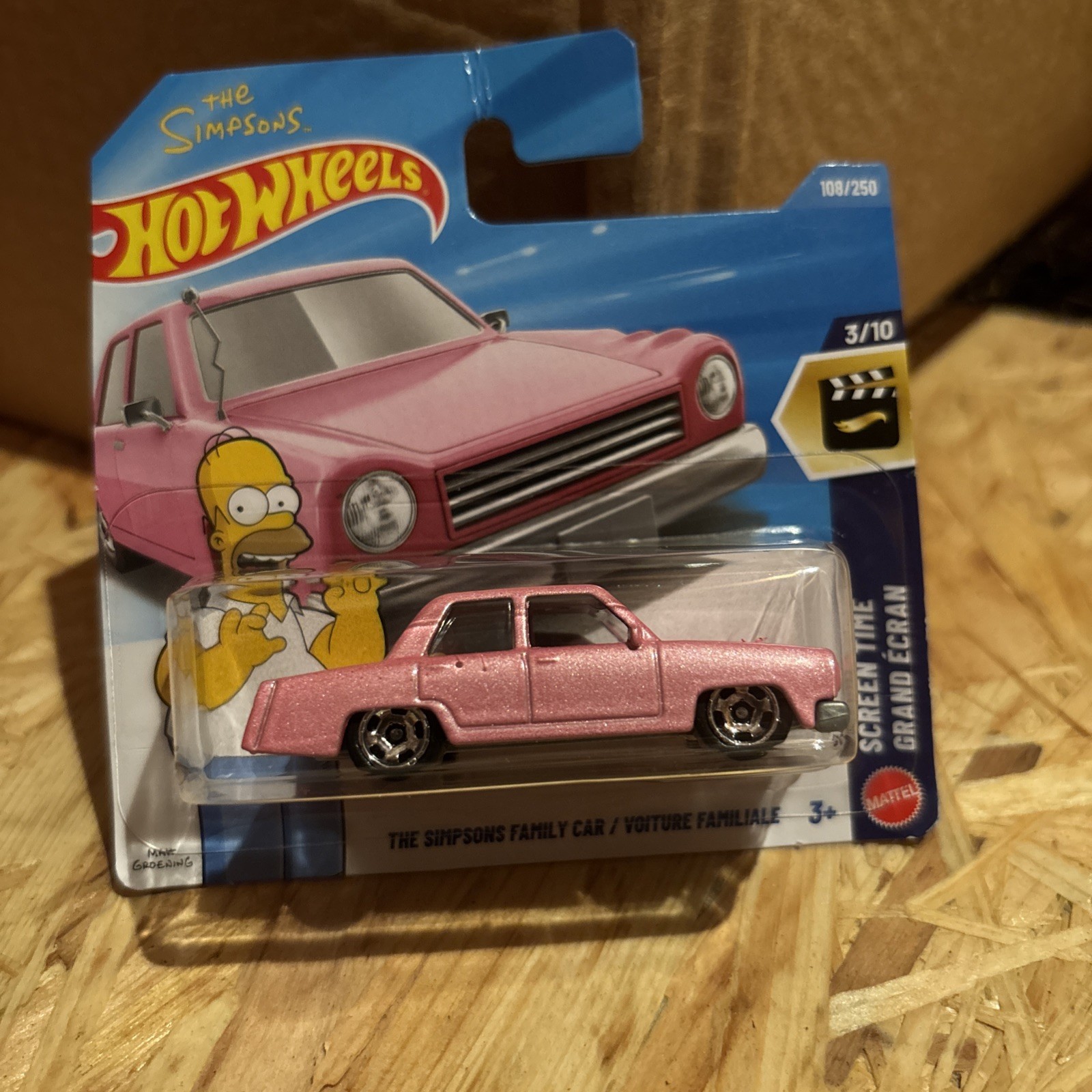 Hot Wheels The Simpsons Family Car #108/250 – Screen Time #3/10 Pink