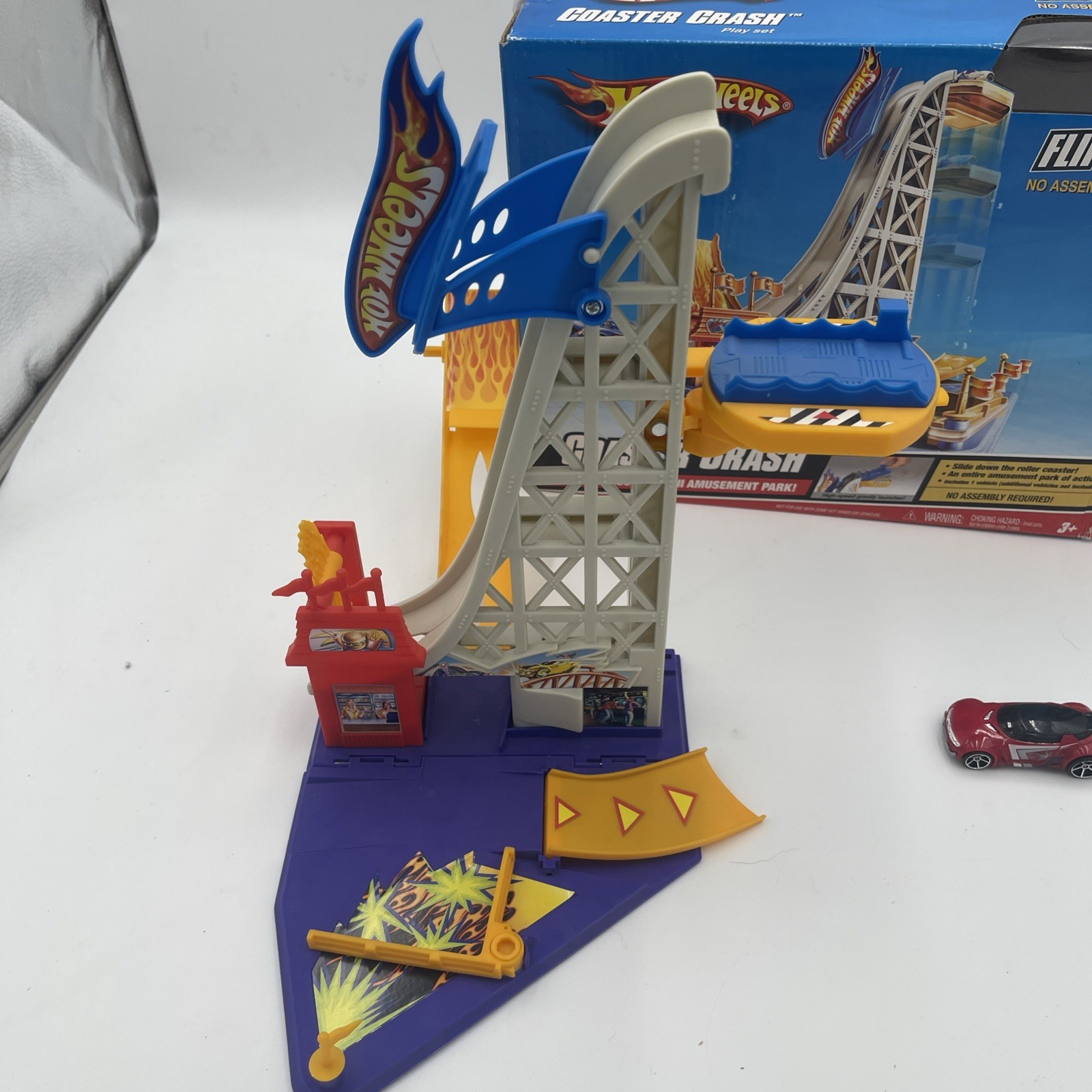 2007 Hot Wheels “Coaster Crash Flip-N-Go” Play Set By Mattel 12 1/2″ High W Box
