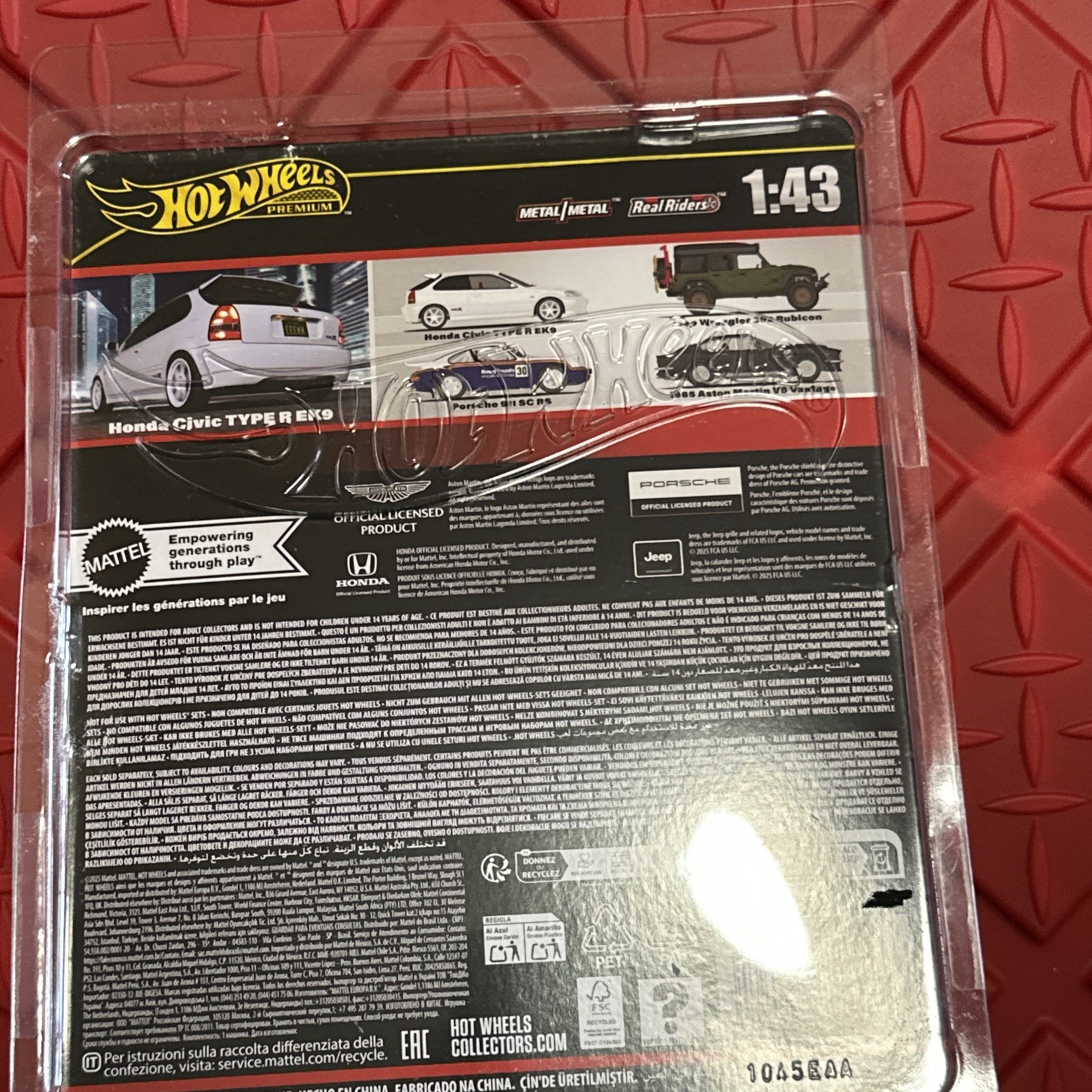 Hot Wheels 1:43 Scale Honda Civic Type R EK9 Hatchback Premium