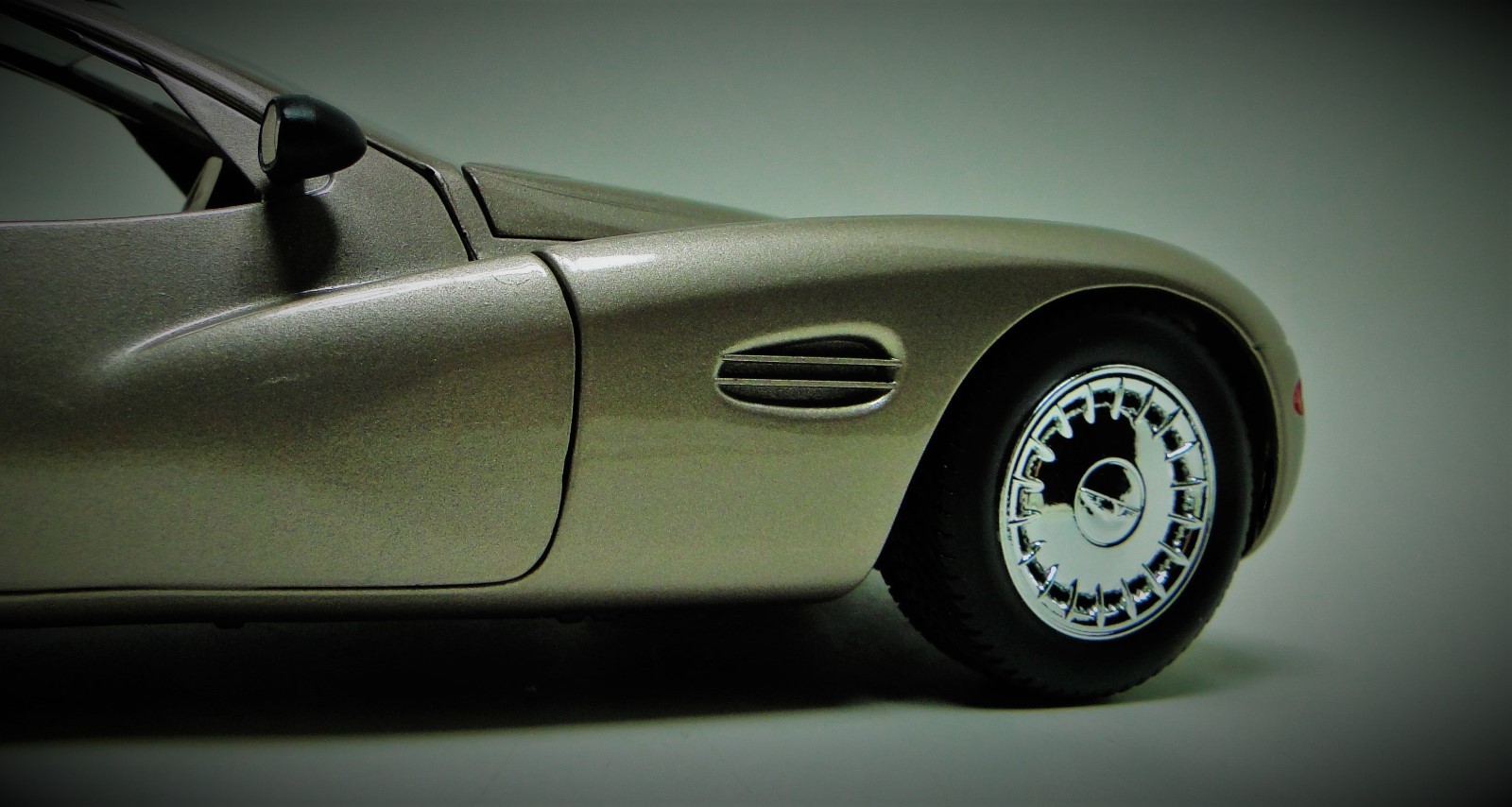 Hot Rod Race Car 12Racing24RacerClassic Custom1:18Concept Carousel Pewter