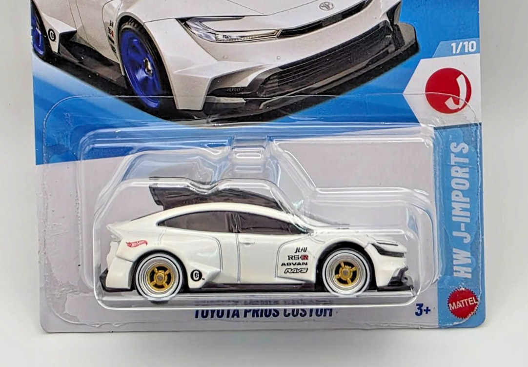 Hot Wheels 2026 – Toyota Prius custom wheel swap real riders rubber tires