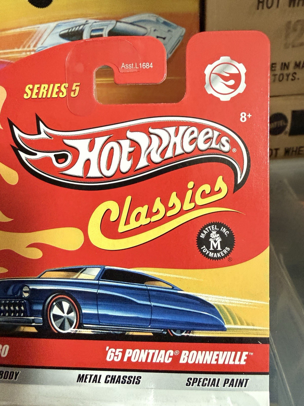 Hot Wheels Classics Series 5 ’65 Pontiac Bonneville, Red, BP