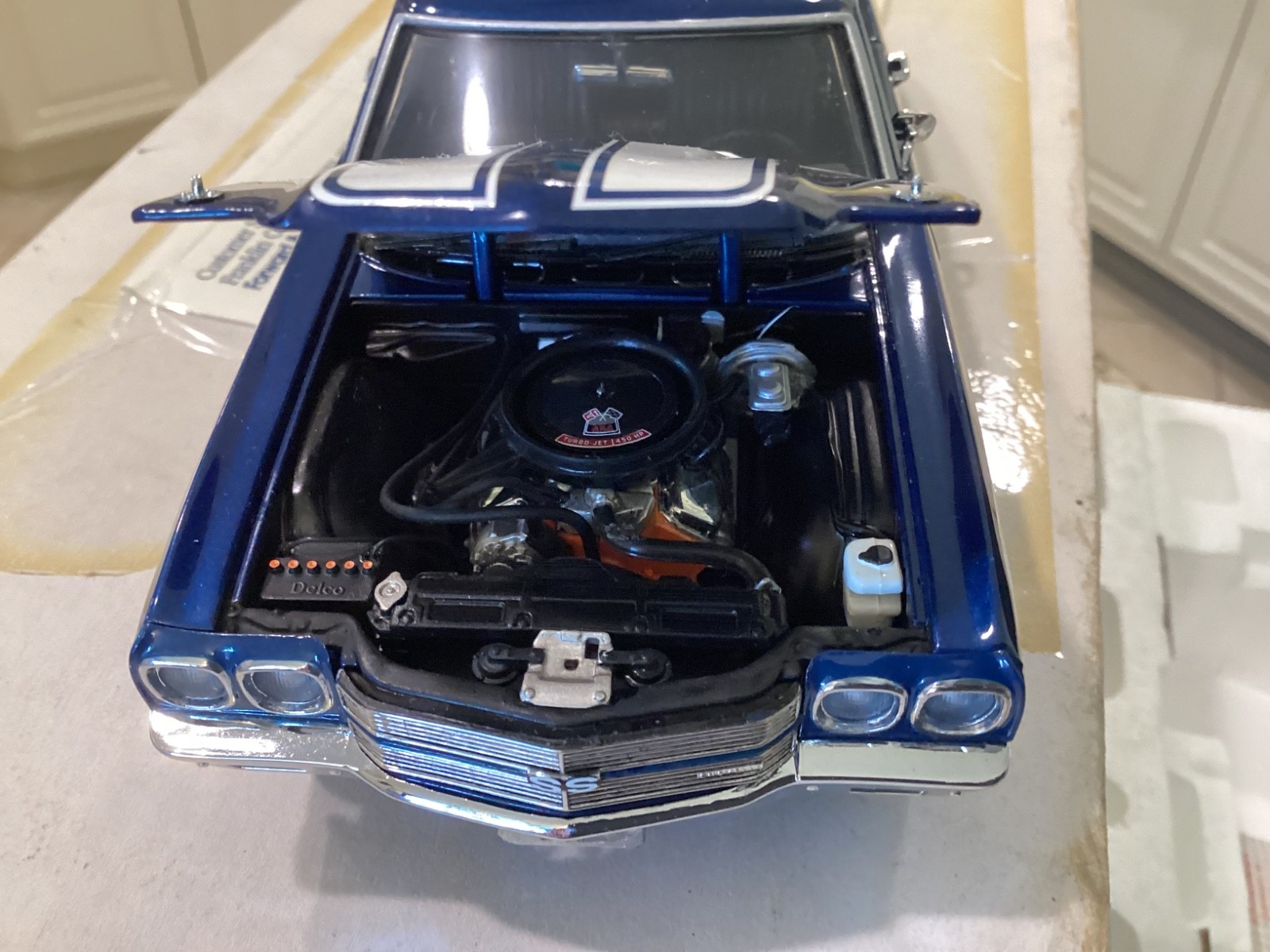 1/24 Franklin MINT 1970 Chevrolet Chevelle SS454 Blue w/White Stripes – B11WA34
