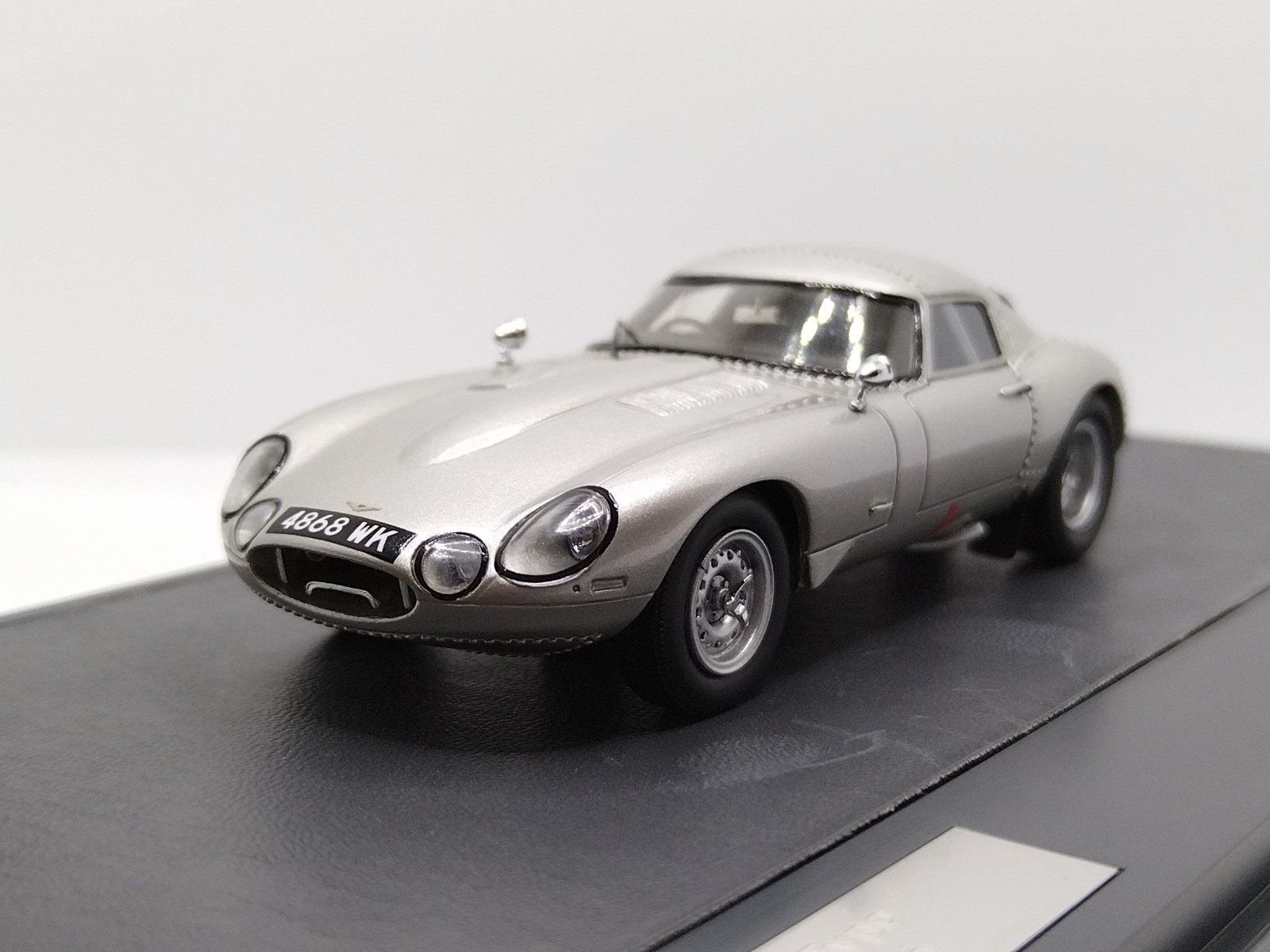 MATRIX 1/43 Jaguar E-Type Low Drag Coupe 1963. Wow Rare!