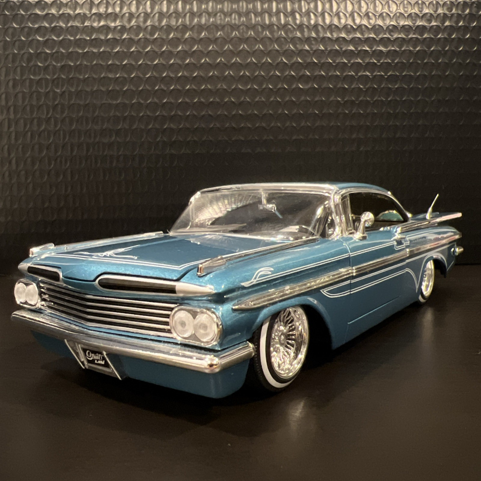 RARE 2001 Jada Toys Street Low 1959 Chevy Impala Blue 1/24 Lowrider Diecast