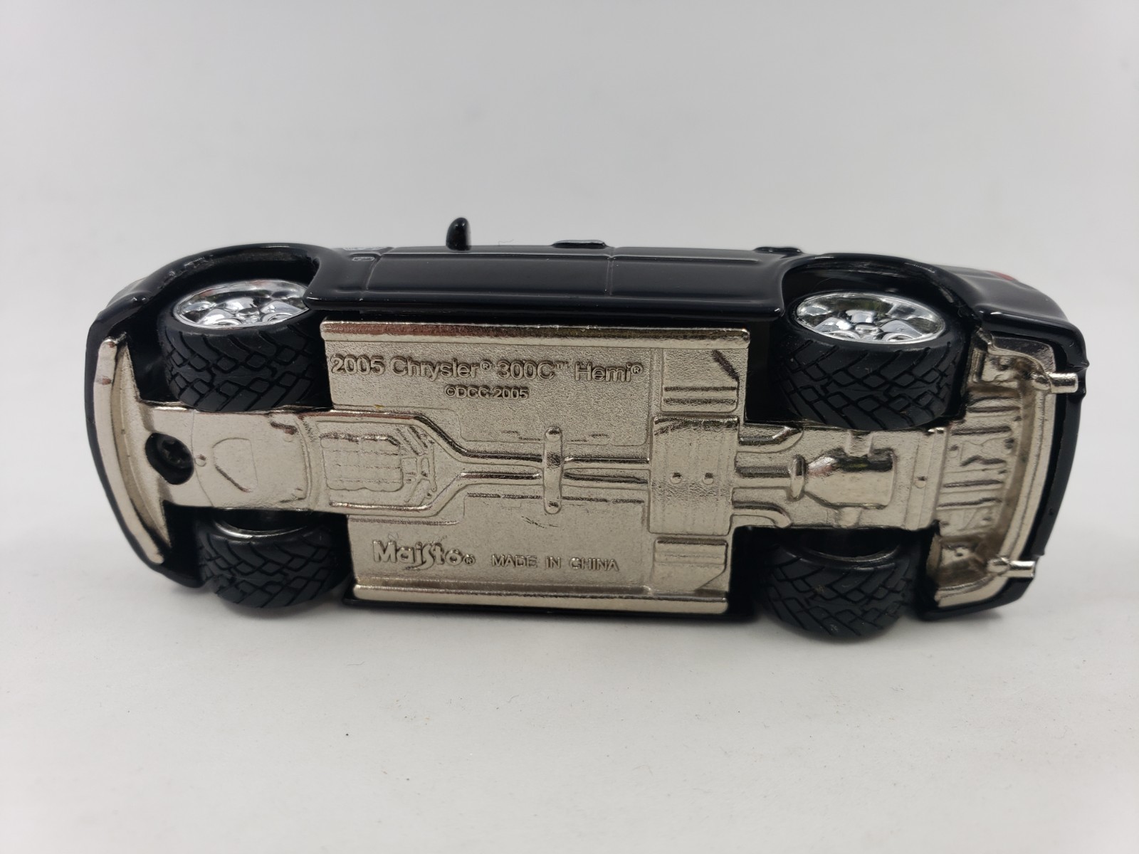 1/64 Maisto Playerz 2005 Chrysler 300C HEMI LOOSE