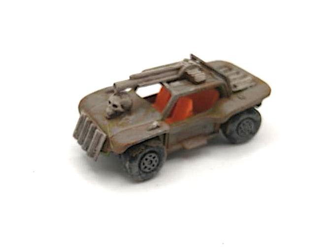 Custom Mad Max Zombie War Wasteland Road Warrior Truck 1/64 Hot Wheels Vehicle
