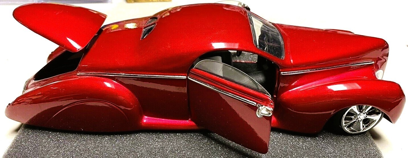 Hot Rod Ford Mecury Merc Chopped Dragster1:18Race Car Racing12Custom24Racer Red