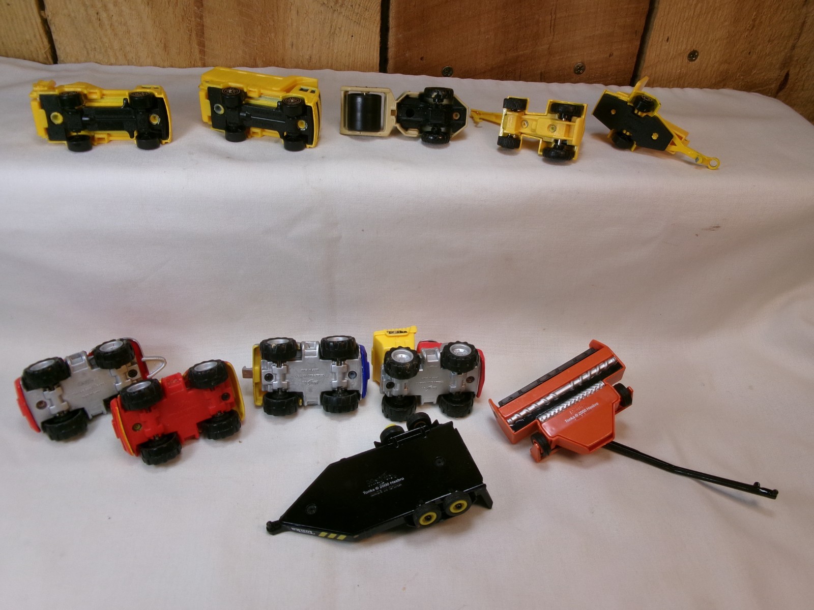 Lot of 11 Assorted Maisto Die-Cast and Plastic Cars & Truck Toys