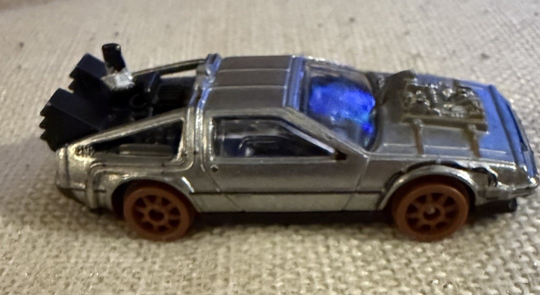 Hot Wheels Premium Back to the Future Delorean Ford Super Deluxe Lot Of 2 Loose