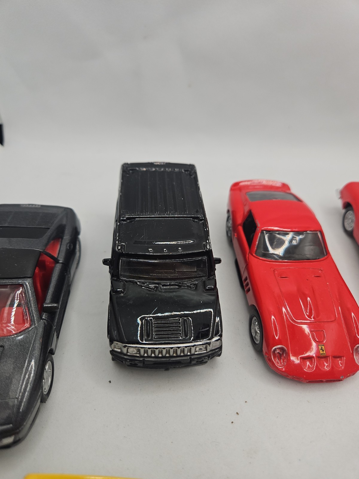 Maisto 1:36 & 1:46 Scale Model Pull Back Cars Lot Of 8 Hummer Ferrari #CR1