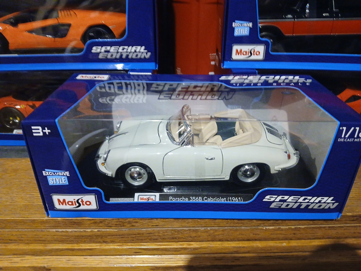 Exclusive Style Porsche 356B Cabriolet (1961) 1/18