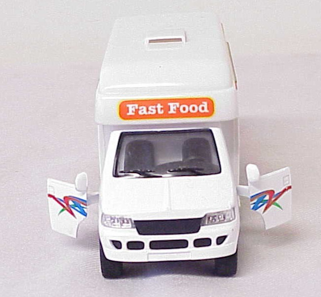 KINSFUN KINTOY DIE-CASTING FAST FOOD DELIVERY TRUCK TOY HOT DOGS & BURGER