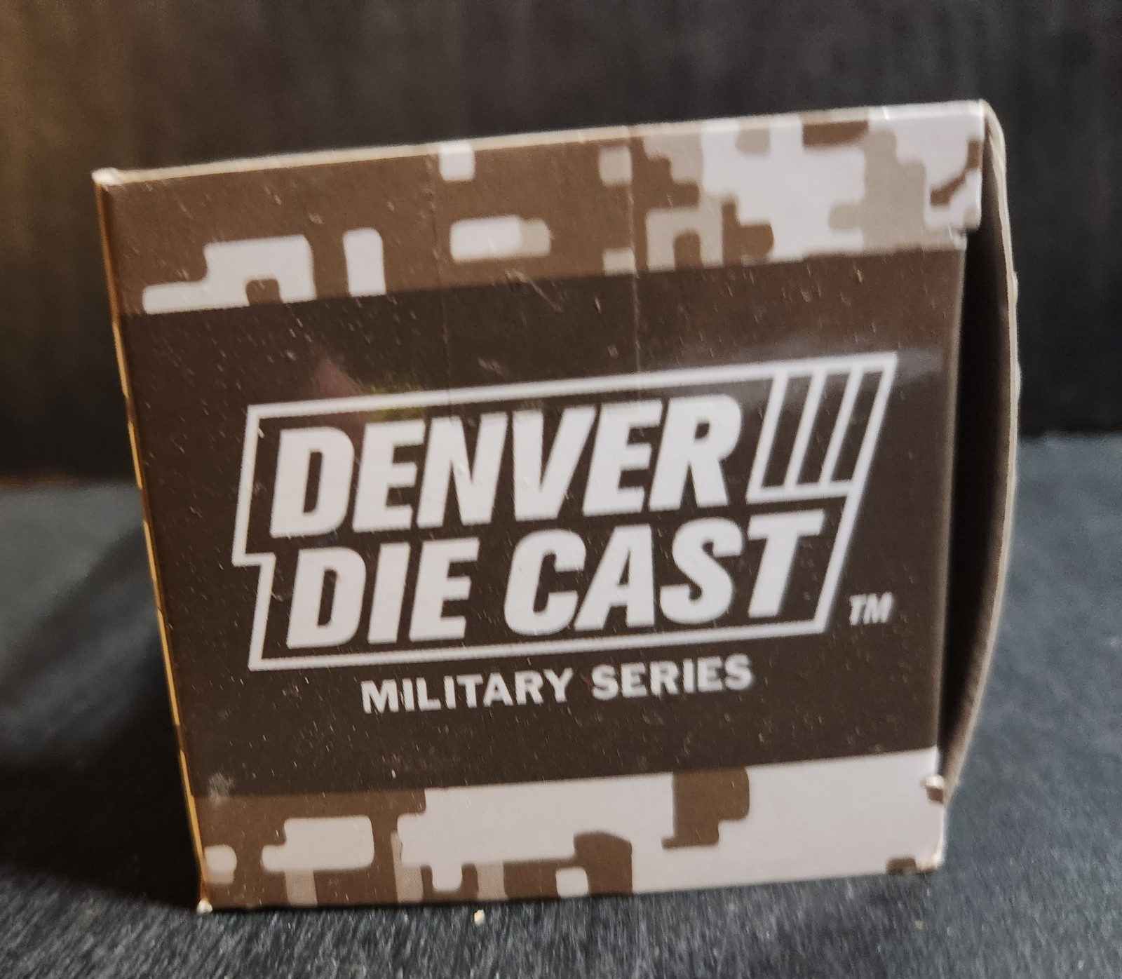 M1A1 ABRAMS MAIN BATTLE TANK DENVER DIECAST US ARMY MILITARY SERIES #216 NIB NEW