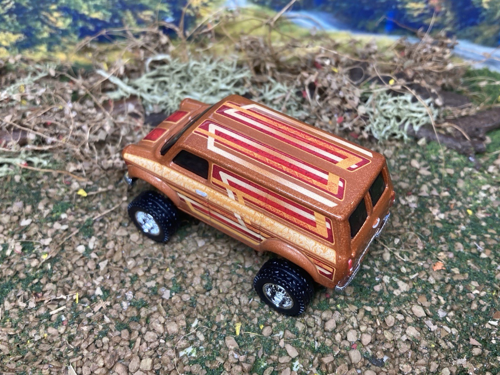 Ford Transit Supervan Lifted 4×4 Truck 1/64 Diecast Custom Hot Wheels Van