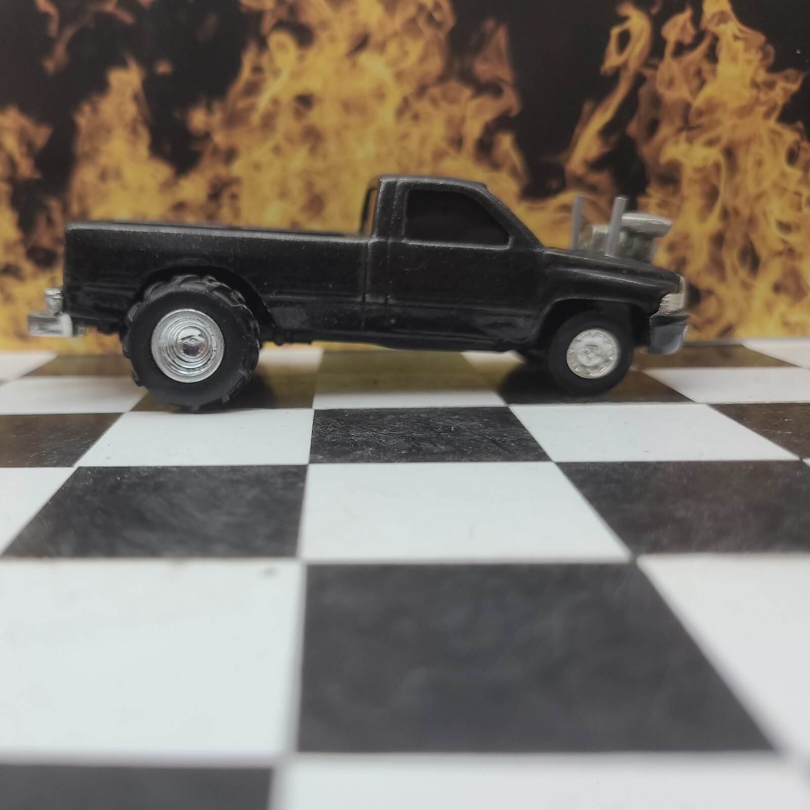 CUSTOM BUILT 1:64 2nd Gen DODGE HOT ROD Pro PULLING TRUCK Pull Puller Ertl 2wd