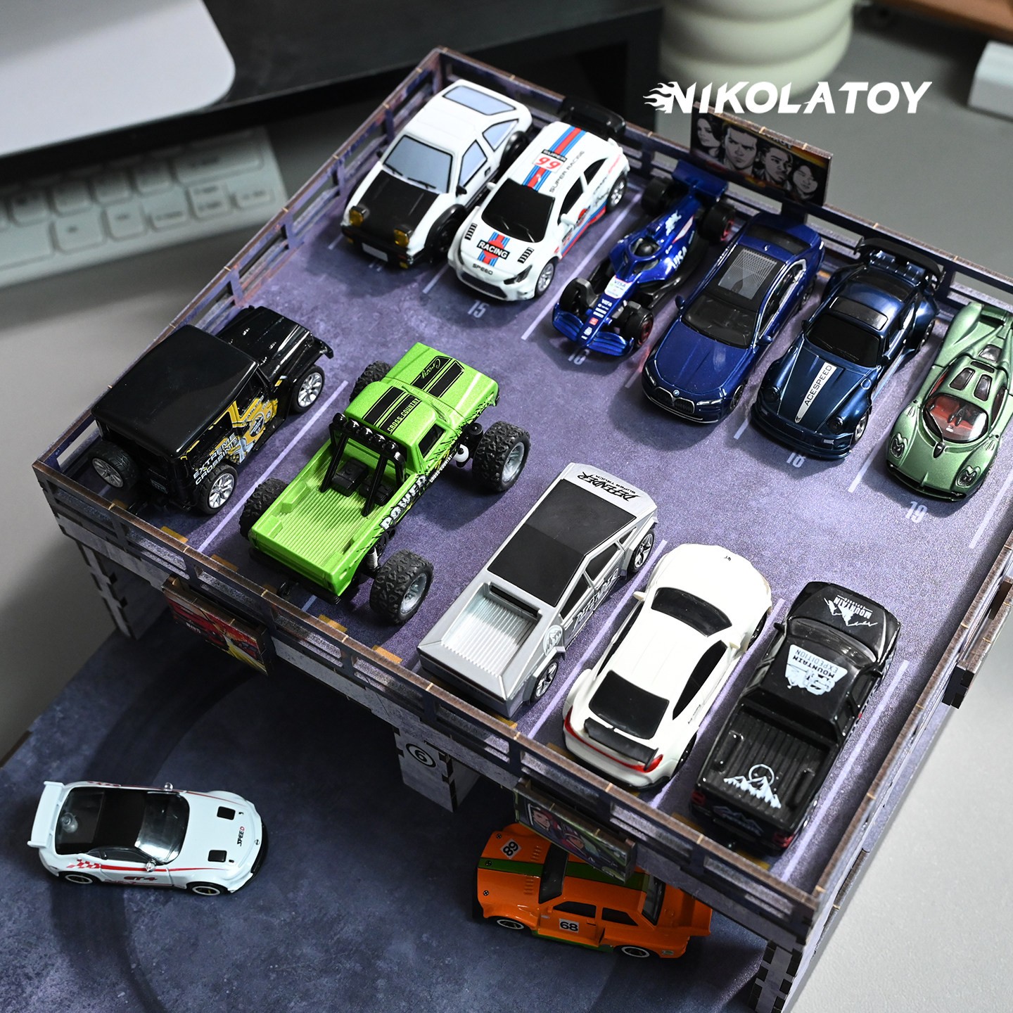 1:64 Nikolatoy Electric Drift Turntable, Car Model Parking Lot, DIY Gift