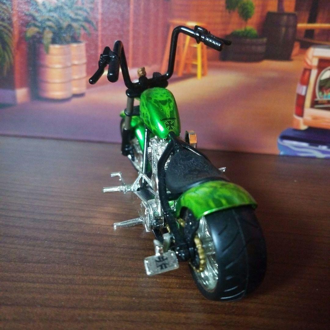 Mini Car 1/18 Green Muscle Machines West Coast Choppers Not specified