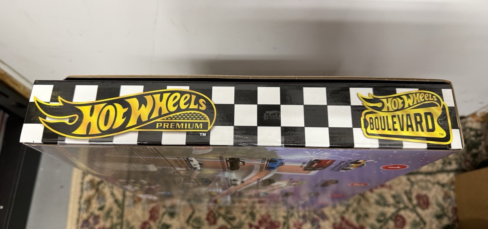 HOT WHEELS 2024 Boulevard 25-Car Factory Set Premium Diecast Collection HRW96