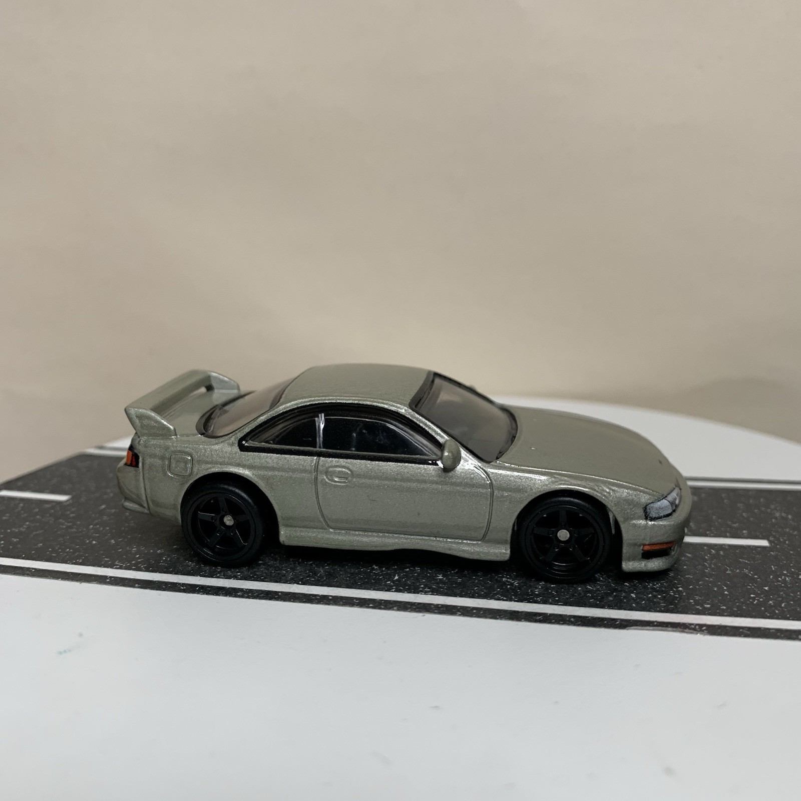 ERROR* Hot Wheels Premium Car Culture Slide Street 2 Nissan 240SX S14 Silvia NM