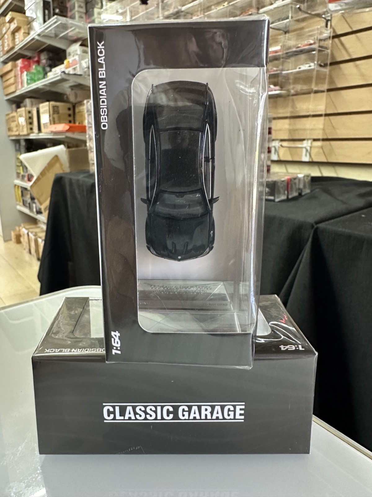 MERCEDES BENZ C63 COUPE BLACK SERIES W204 BLACK 1/64 CAR BY CLASSIC GARAGE CS