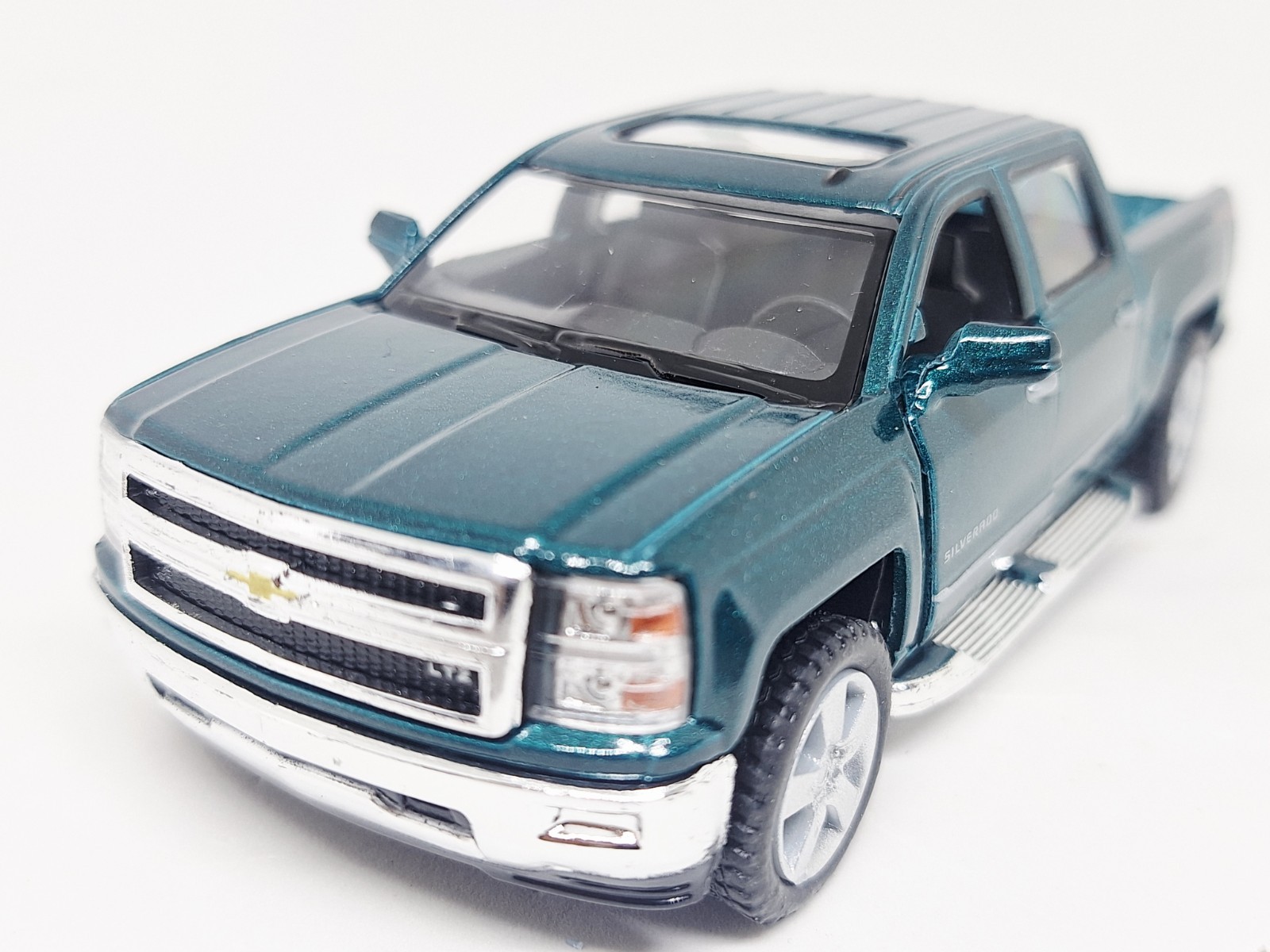 Kinsmart Chevy Silverado LTE Forest Green Pickup Truck 1/46 Scale Diecast Car