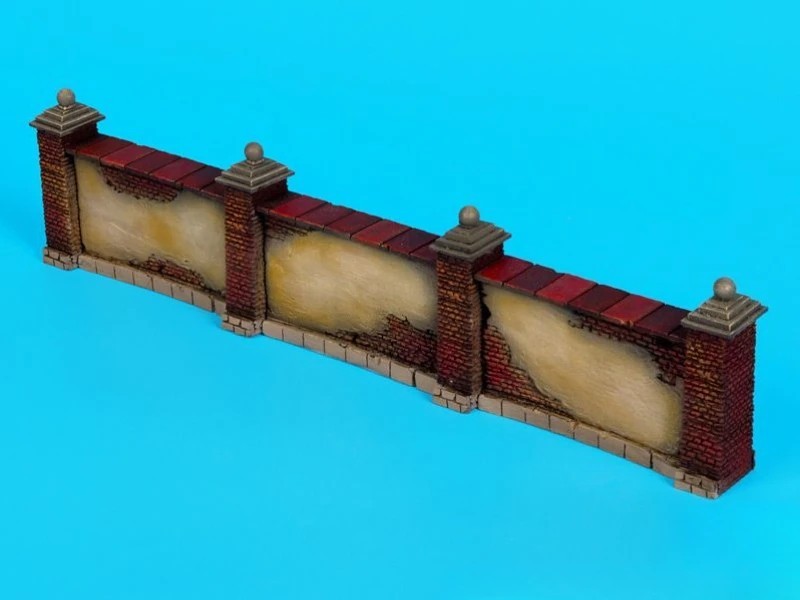 1/35 Scale DieCast Resin Model Assembled Kit City Wall (240mm Total Length) S…