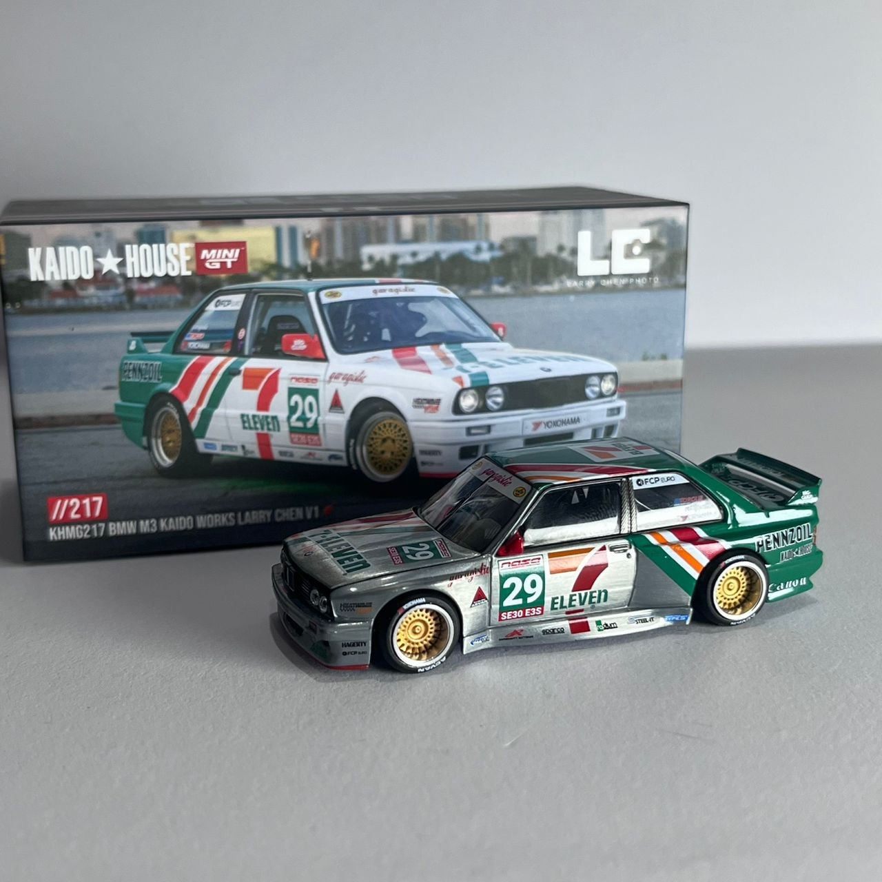 CHASE! Kaido House x Mini GT BMW M3 Kaido Works Larry Chen V1 KHMG217 Unsealed