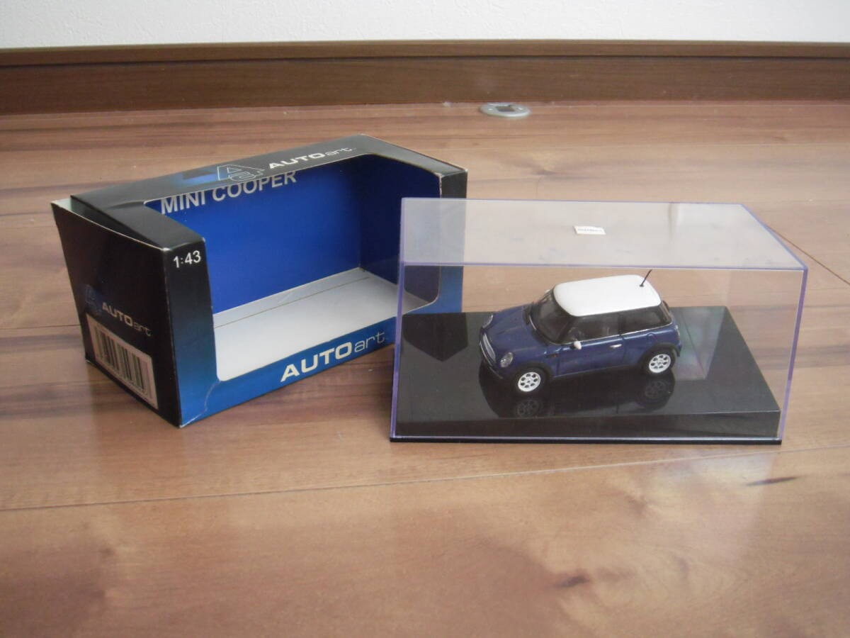 Autoart BMW Mini Cooper Diecast Blue