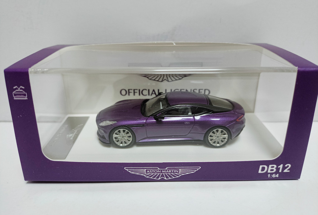 XG 1:64 Purple DB12 Coupe Racing Sports Model Diecast Metal Car