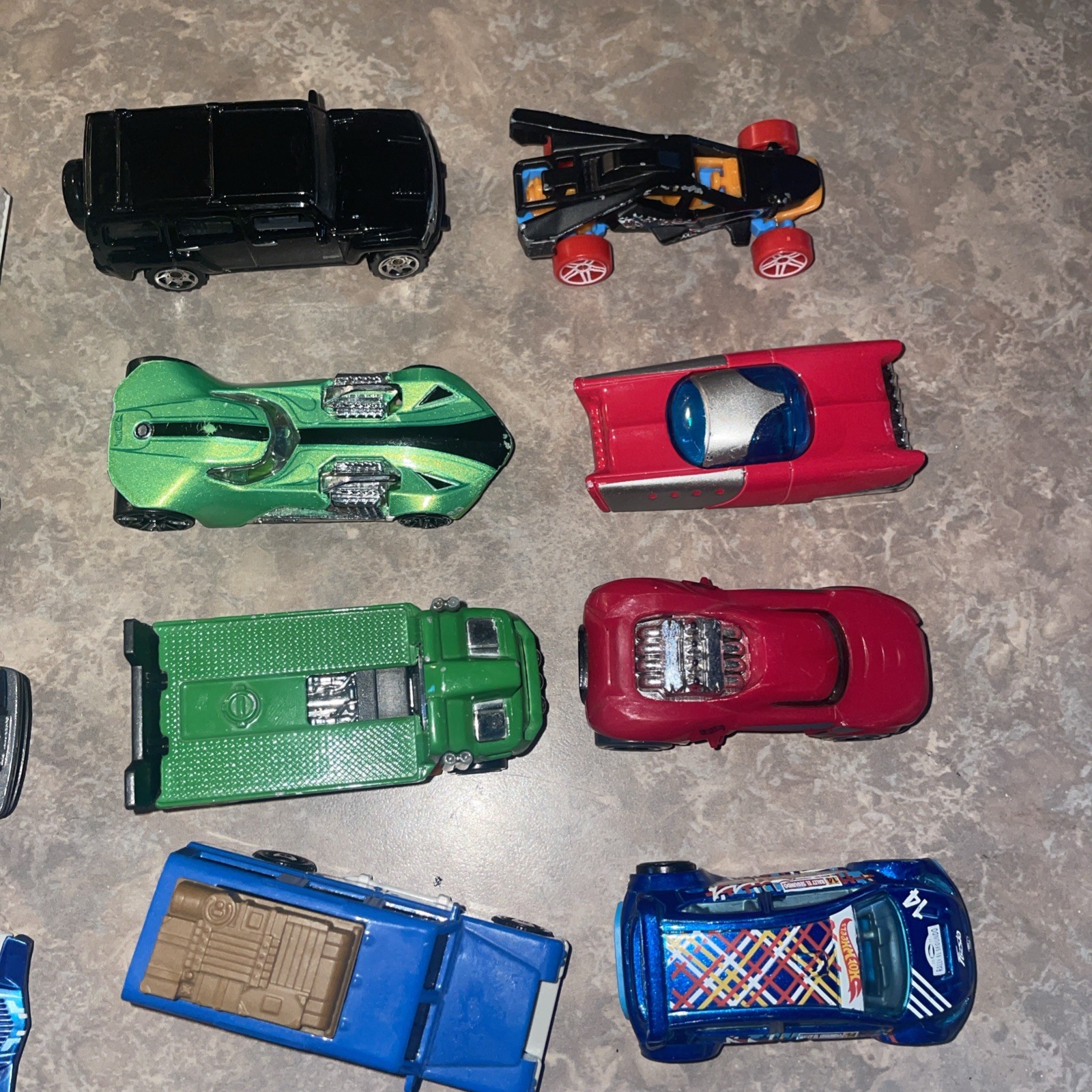 Diecast 1:64 Lot Of 24 Loose Cars #6
