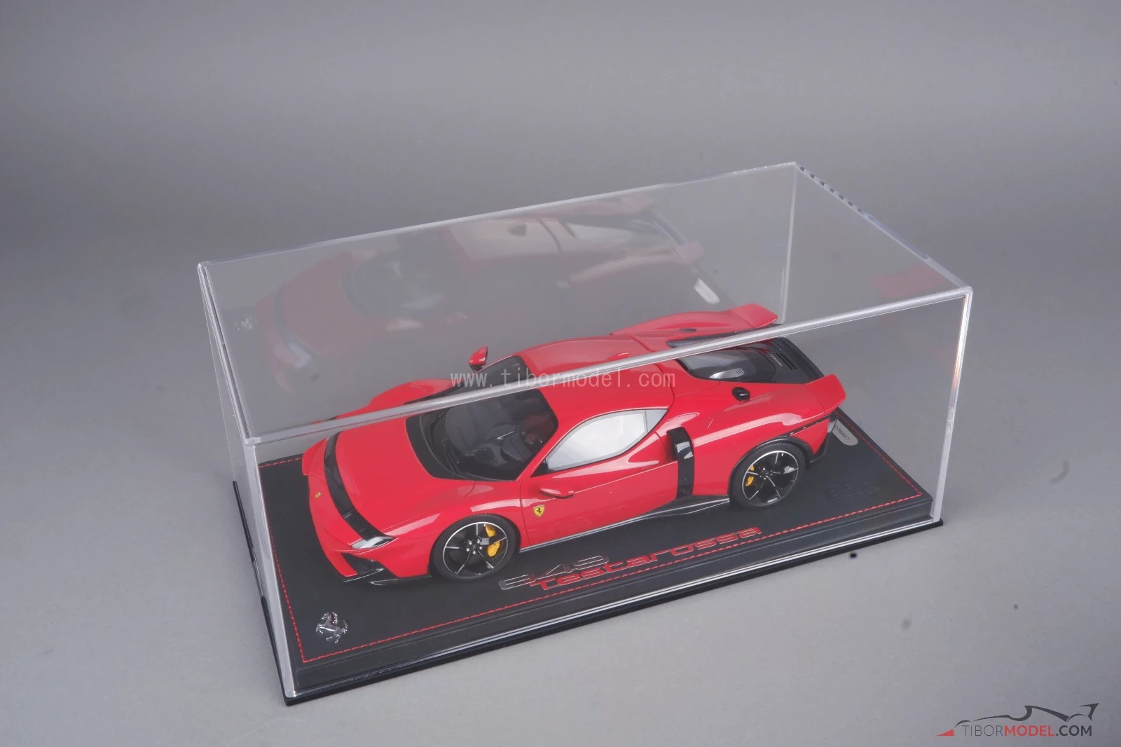 Ferrari 849 Testarossa 2025 red, rosso corsa, with showcase, 1:18 BBR, P18275D1