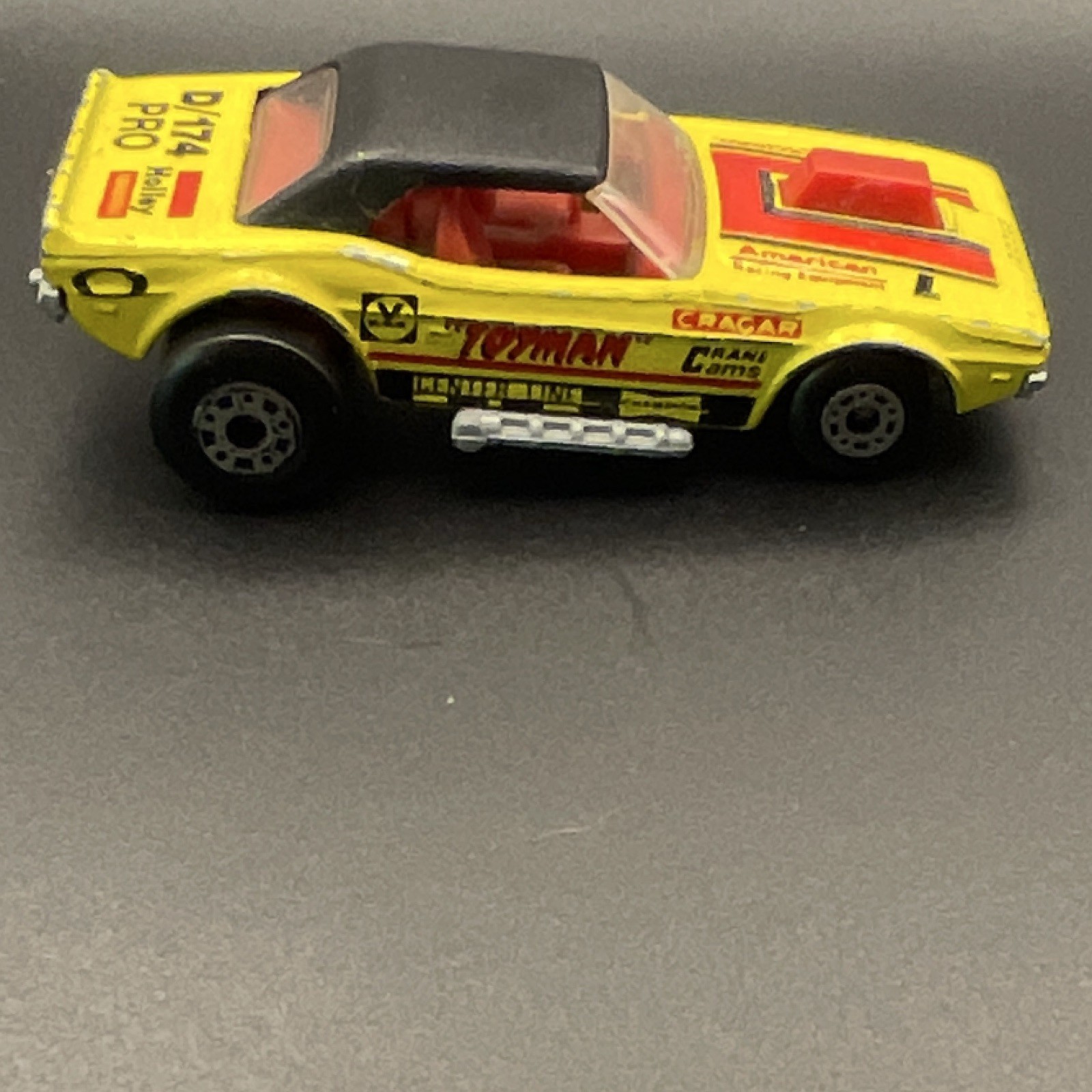 1975 Matchbox Superfast No. 1 Toyman Dodge Challenger Yellow 1:64 Loose