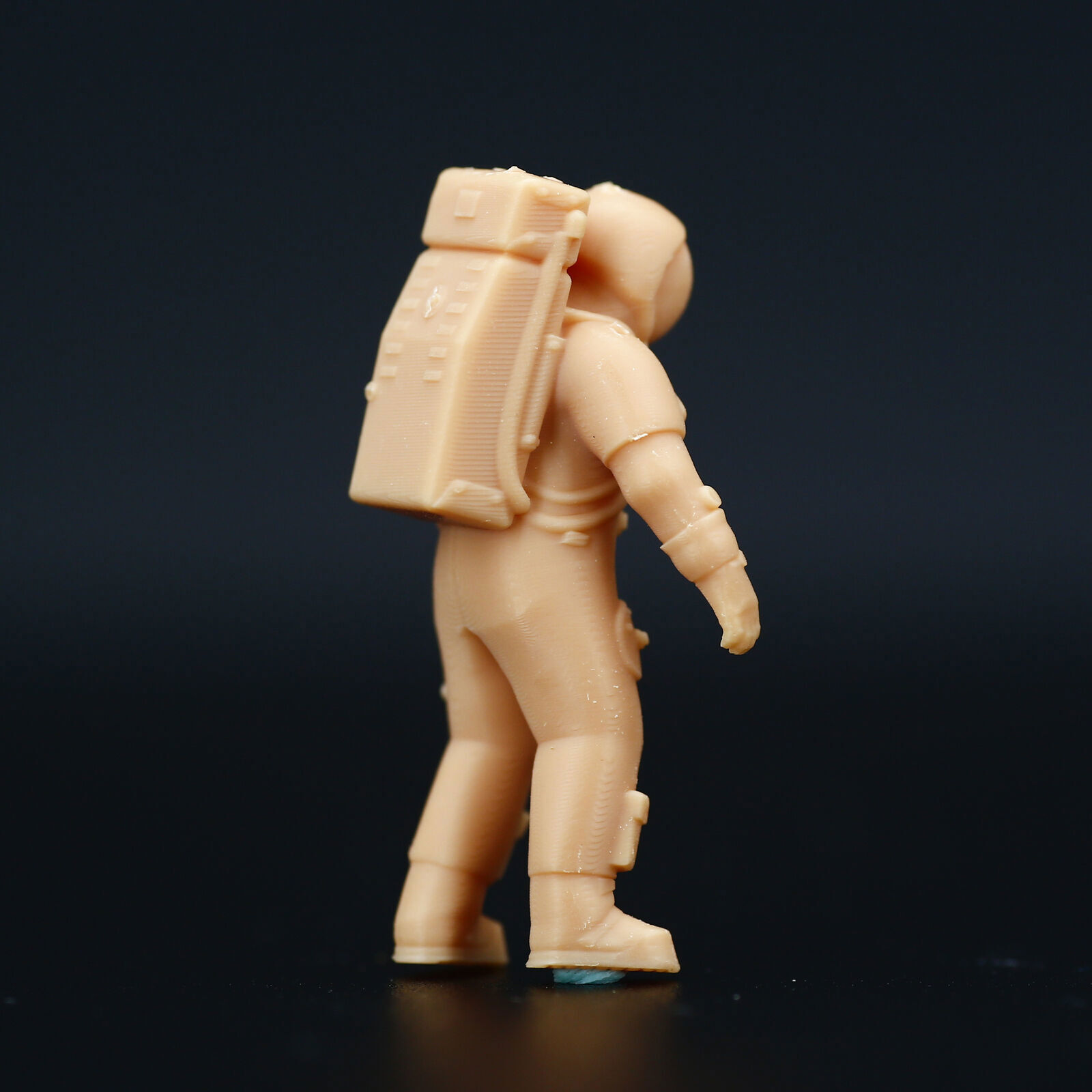 1/43 Astronaut Man Scene Props Mini Figure Model Fit Cars Vehicles Toy Unpainted