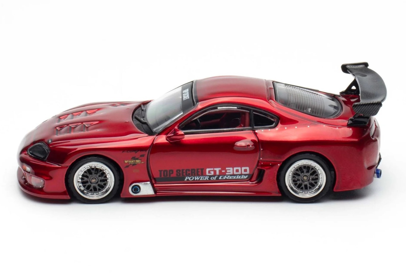 INNO64 Toyota Supra A80 GT300 Top Secret 1:64 Red IN64-A80TS-RED