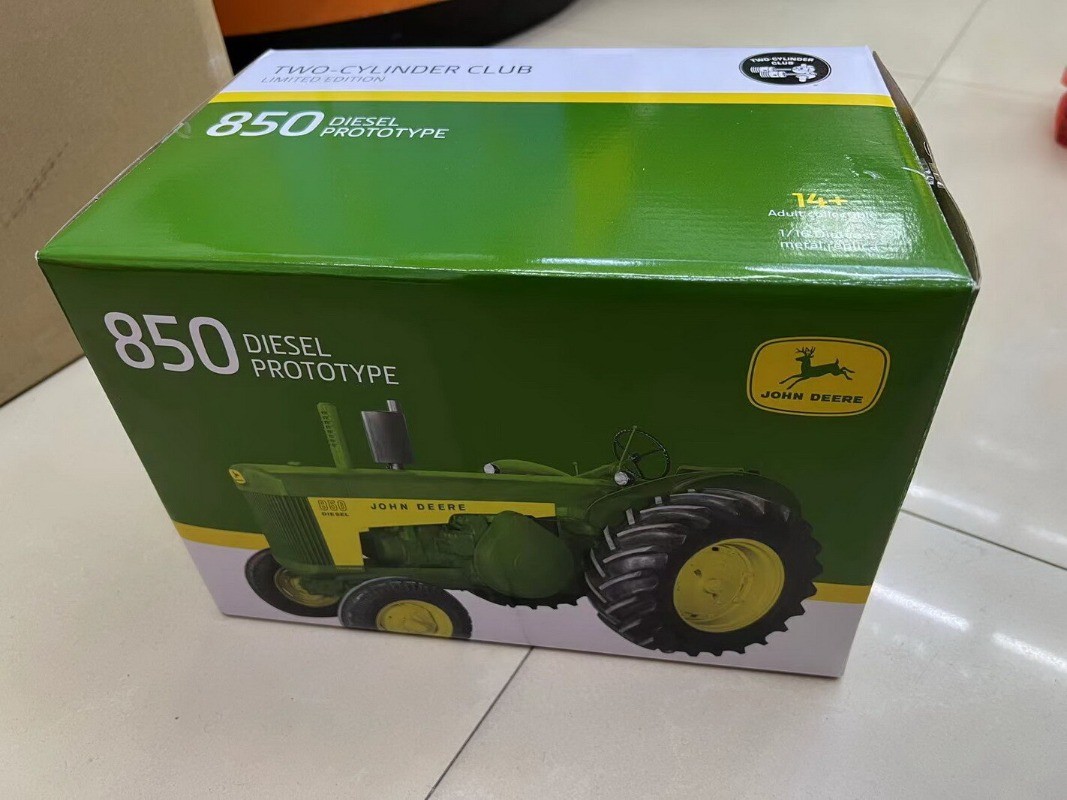 ERTL 1/16 JOHN DEERE 850 Tractor Diecast Model Toy-Gift for Tractor Enthusiasts