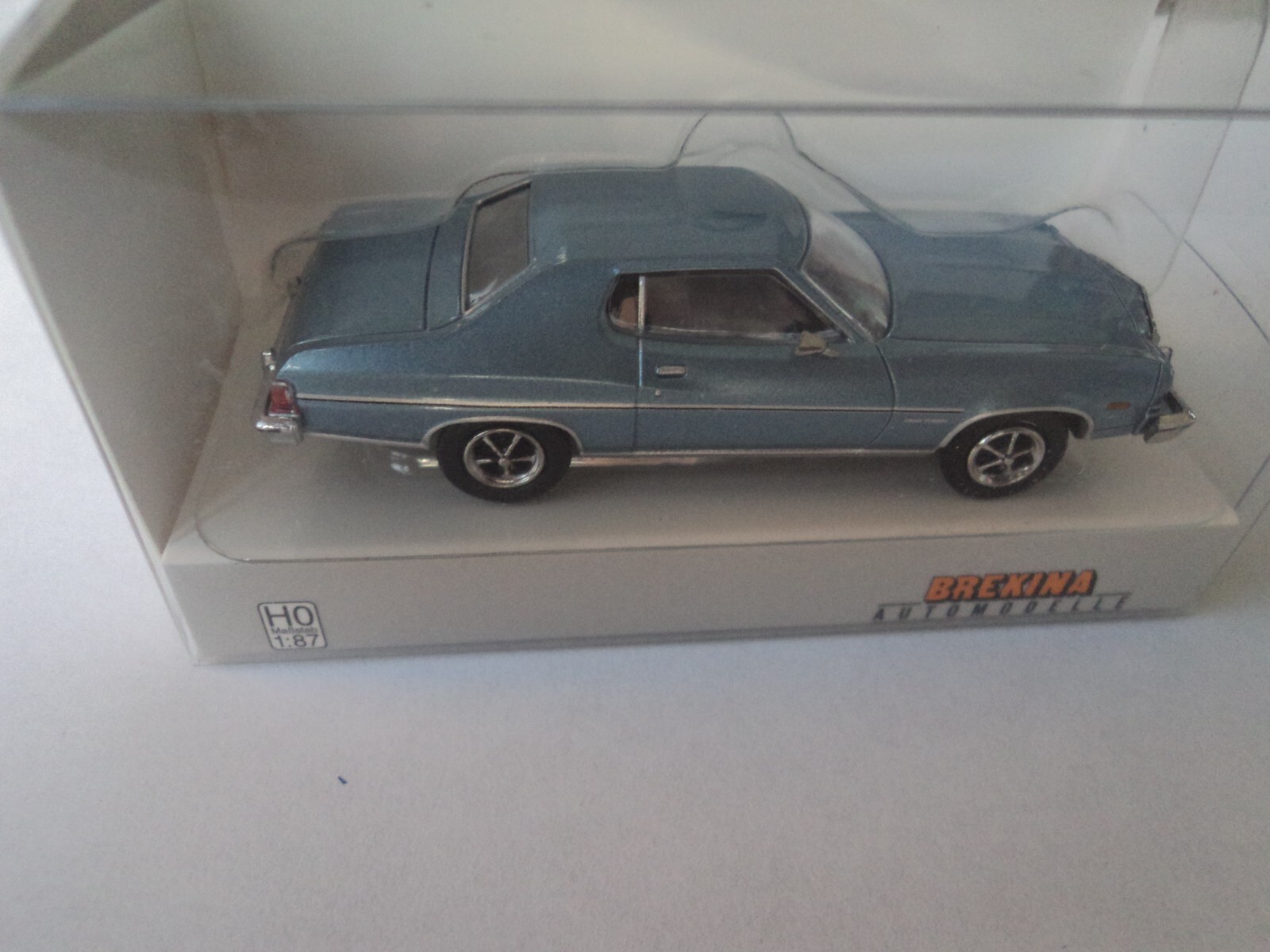 BREKINA 1976 GRAN TORINO BLUE HO 1/87 PLASTIC
