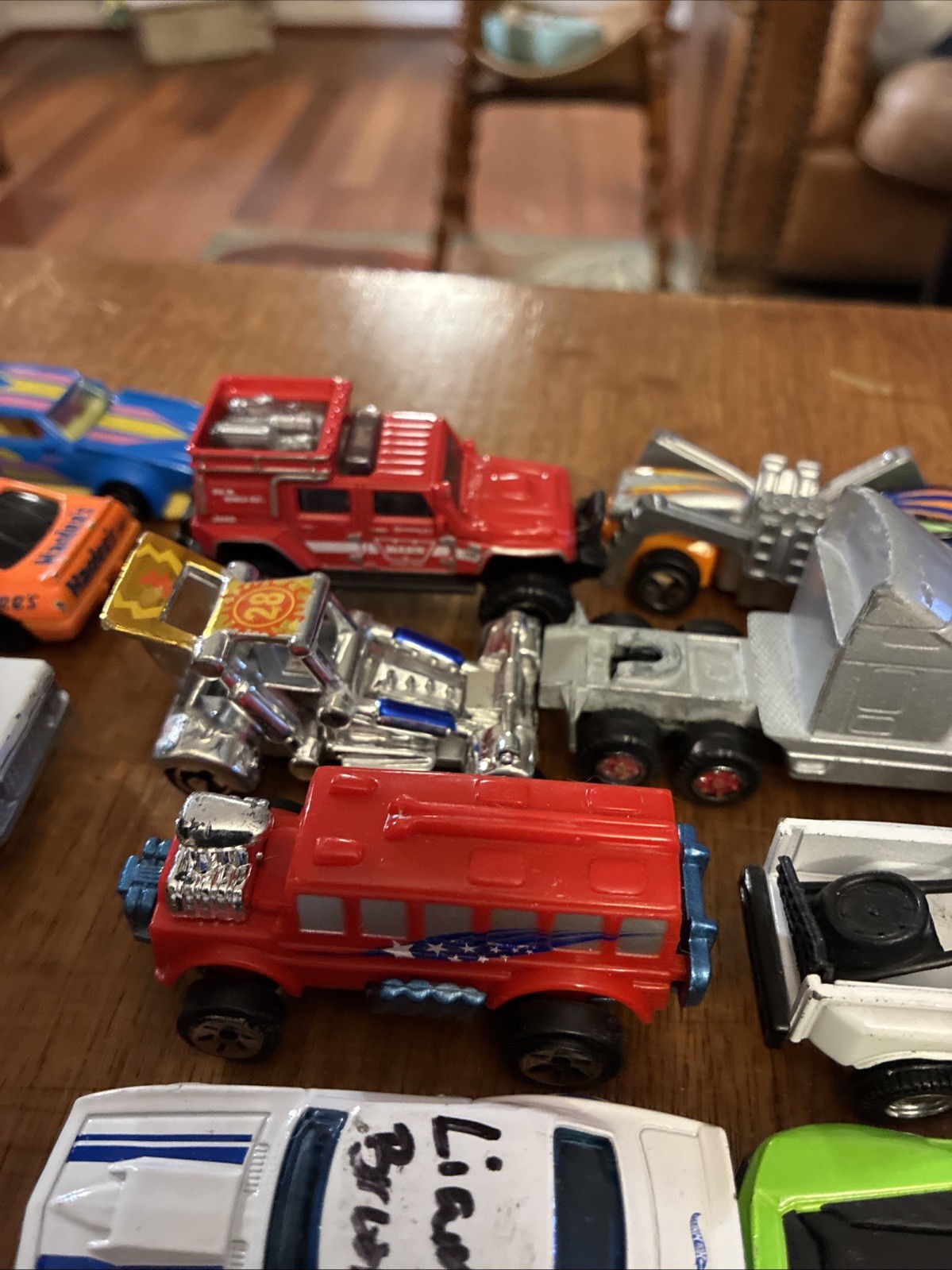 1/64 Used Diecast Lot Maisto, Matchbox And Other Brands