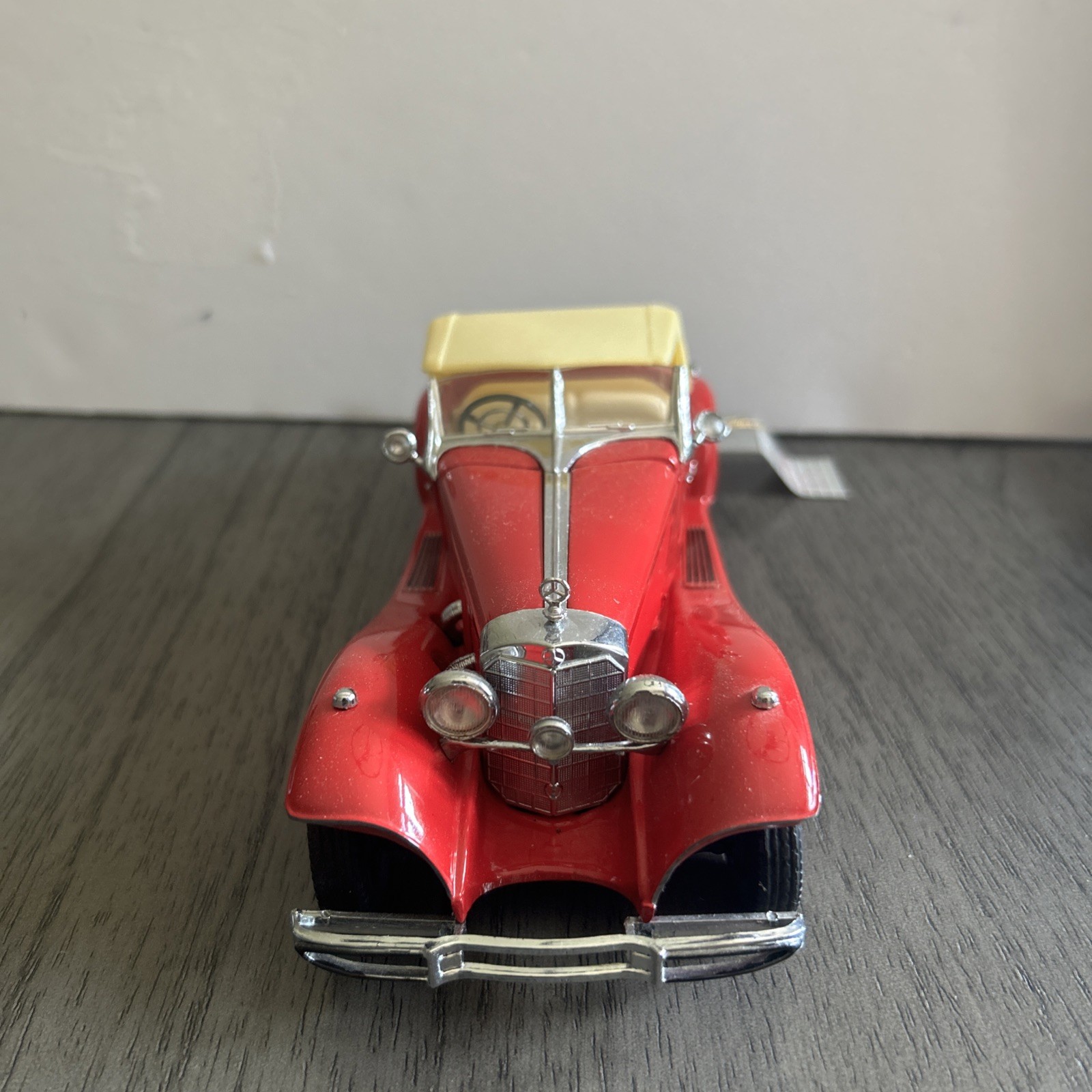 Mercedes 500K Special Roadstar 1:24 Franklin Mint Precision Models Red No box