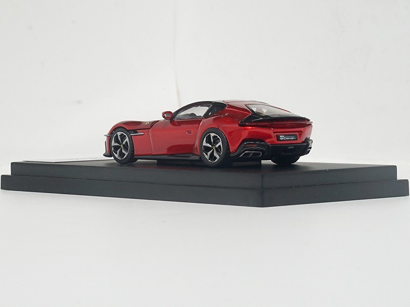 1:64 7CM Model Ferrari 12 Cilindri Rosso Imola With Engine Detail Ltd 599 PCS