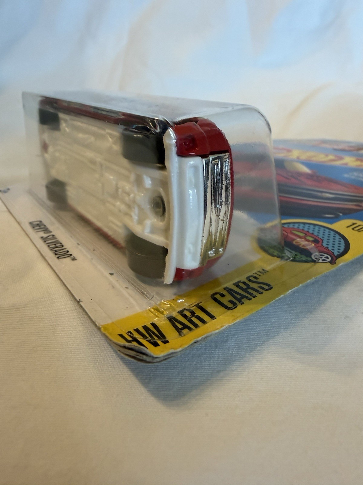 Hot Wheels HW Art Cars ’07 Chevy Silverado Red/Multicolor 1:64 Diecast Unopened
