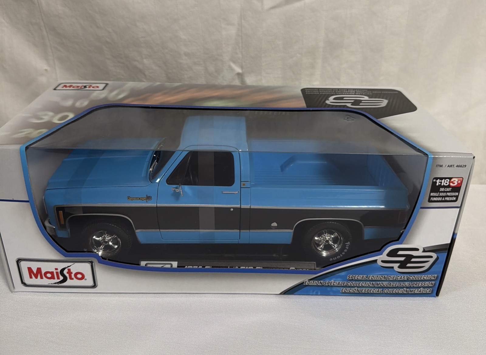 Maisto 1:18 1974 Chevrolet C10 Cheyenne Super Pickup Truck Blue Black Stripe New