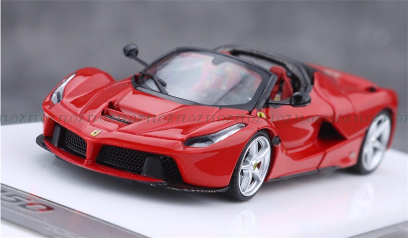 1:64 Street Buster Ferrari LaFerrari F150 Supercar Red convertible LTD 999PCS
