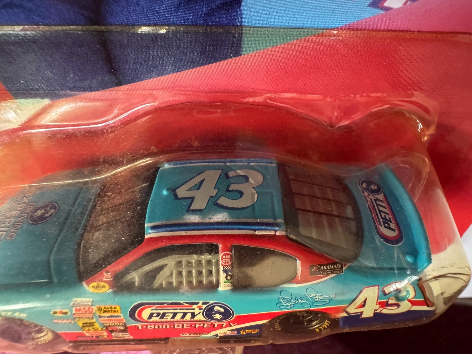 Racing Champions Richard Petty #43 Petty Driving Experience 1:64 Diecast MOC