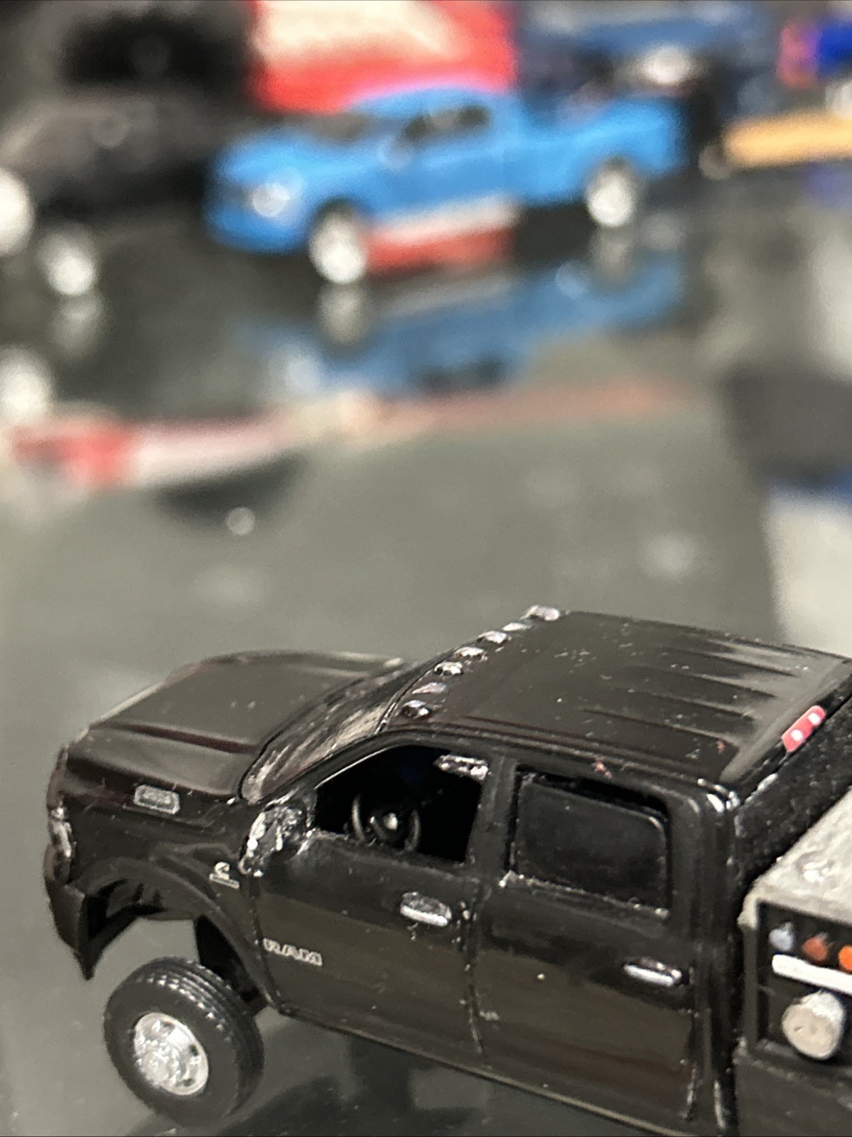 custom greenlight 1/64 trucks