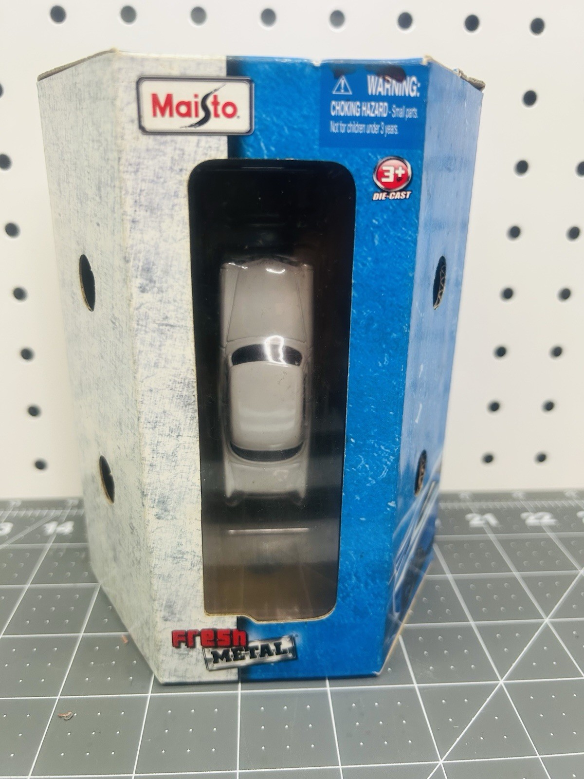 Maisto Fresh Metal Replica Brand New