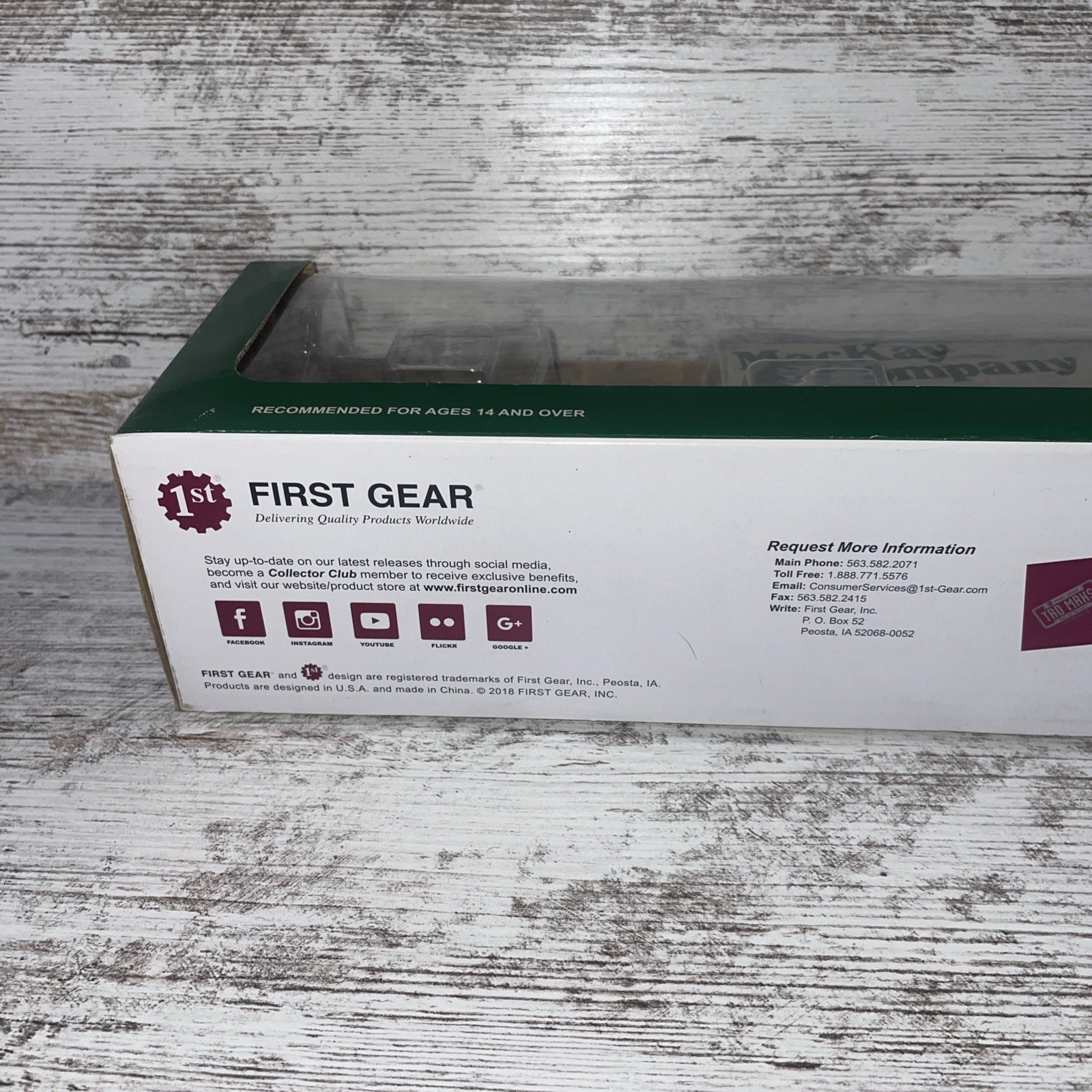 MACKAY & CO MACK R-MODEL W SIDE CURTAIN TRAILER DCP FIRST GEAR 1:64 NIB 69-0379