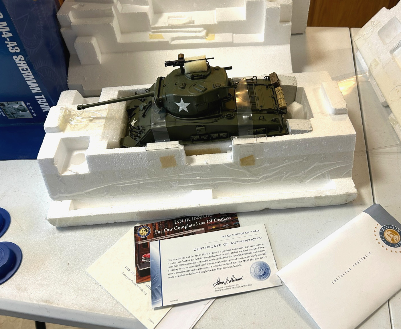 Franklin Mint General George Patton’s M4-A3 Sherman Tank 1:24 Diecast